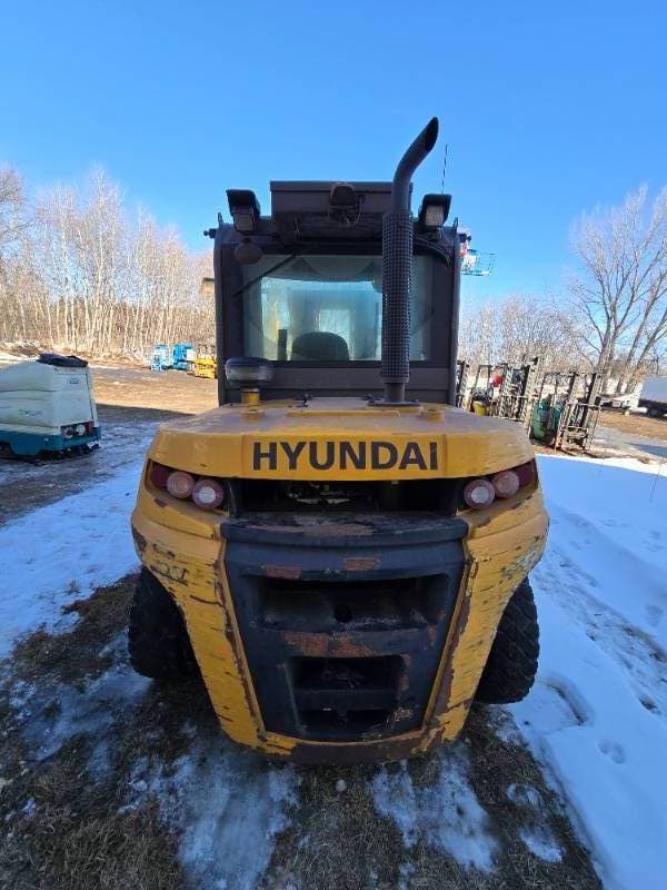 Image of Hyundai 70D-9 equipment image 4