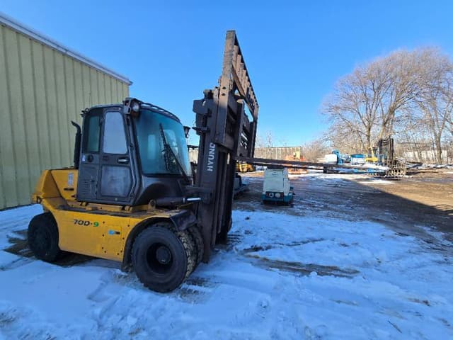 Image of Hyundai 70D-9 equipment image 1