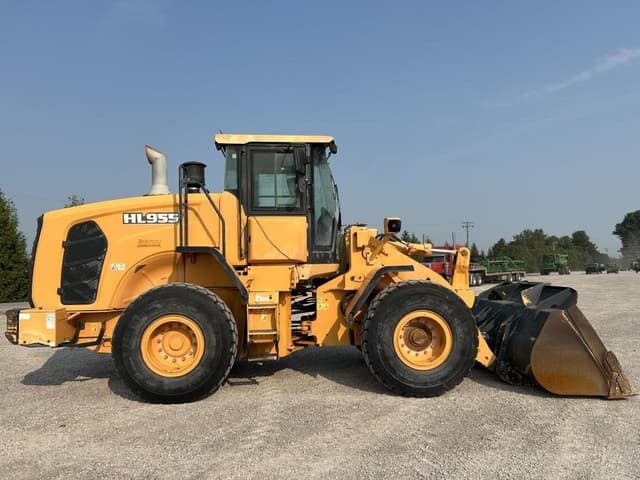 Image of Hyundai HL955 equipment image 3