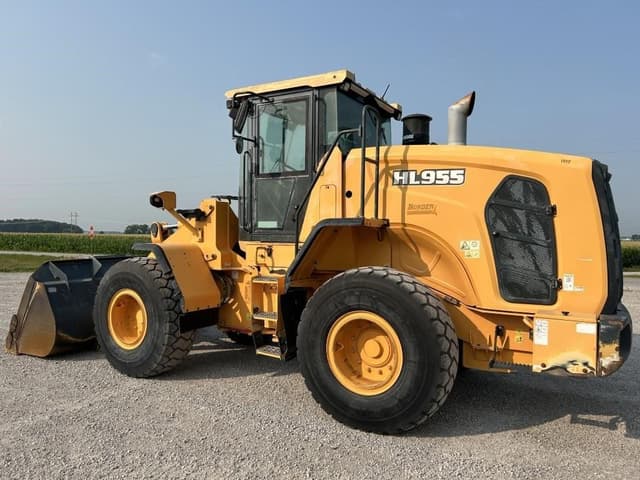 Image of Hyundai HL955 equipment image 4