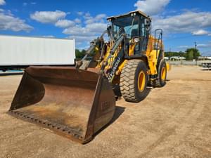 2019 Hyundai HL955TM Image