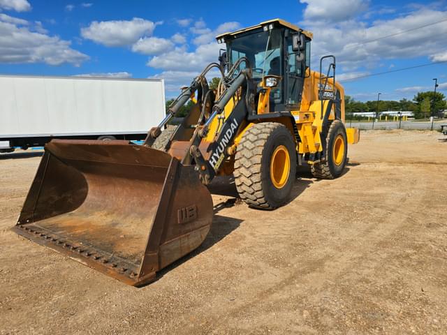 Image of Hyundai HL955TM equipment image 1