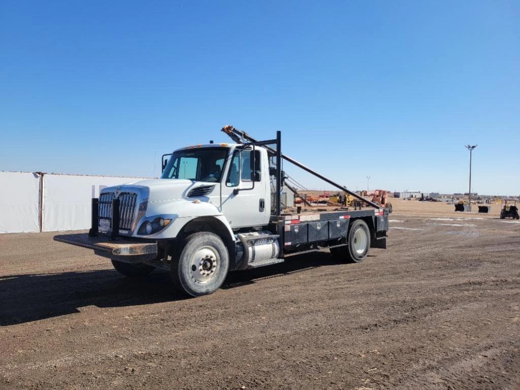 Image of International 7300 Primary image