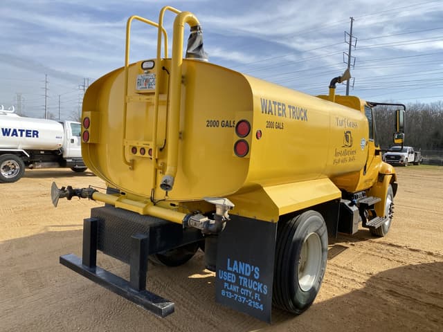 Image of International Durastar 4300 equipment image 2