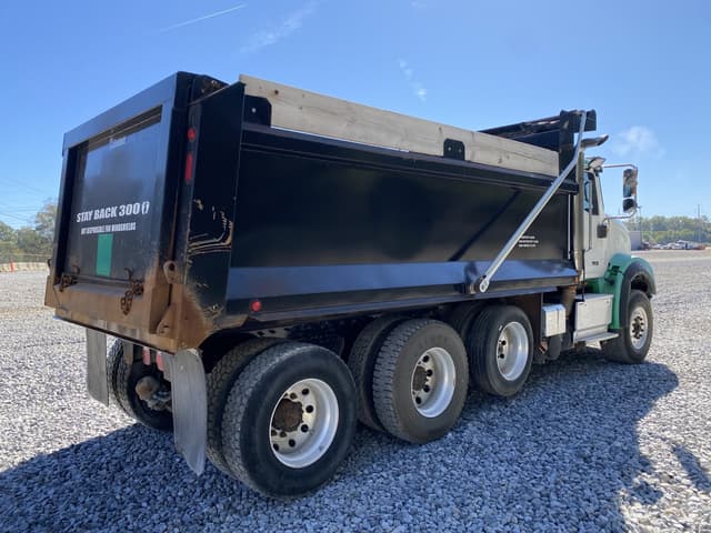 Image of International HX615 equipment image 2