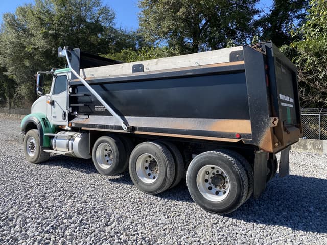 Image of International HX615 equipment image 1