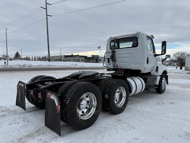 Image of International LT equipment image 4