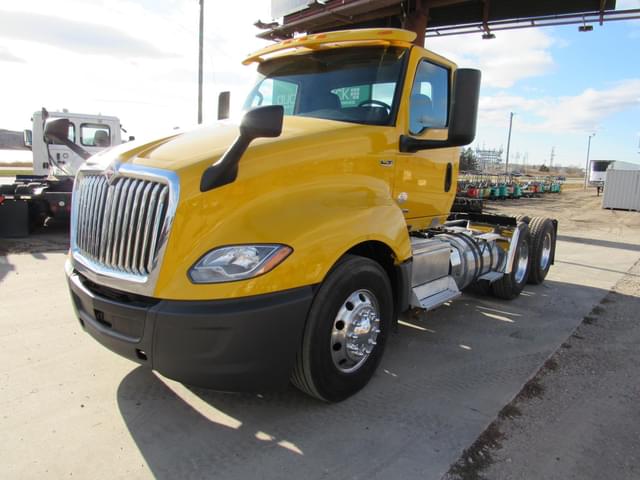 Image of International LT equipment image 1