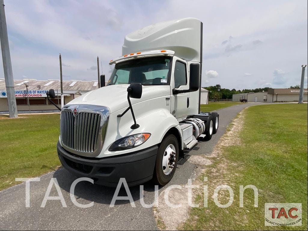 Main image International RH613