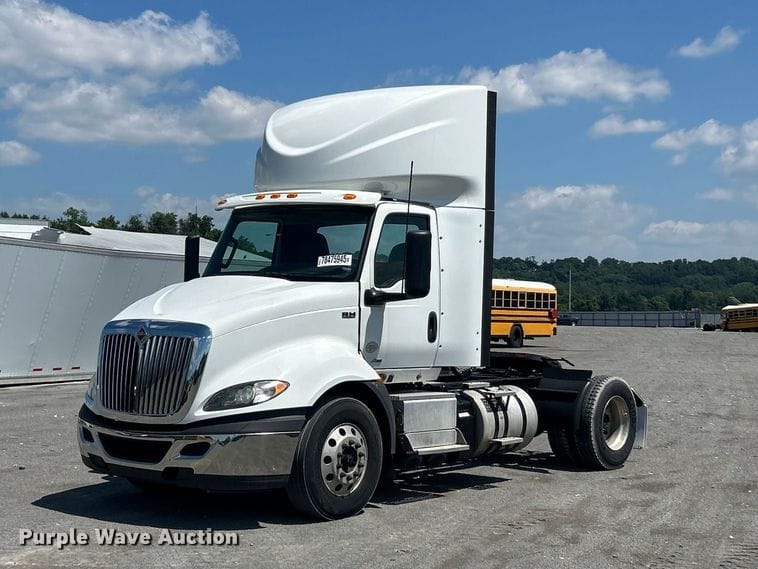 2019 International RH613 Equipment Image0