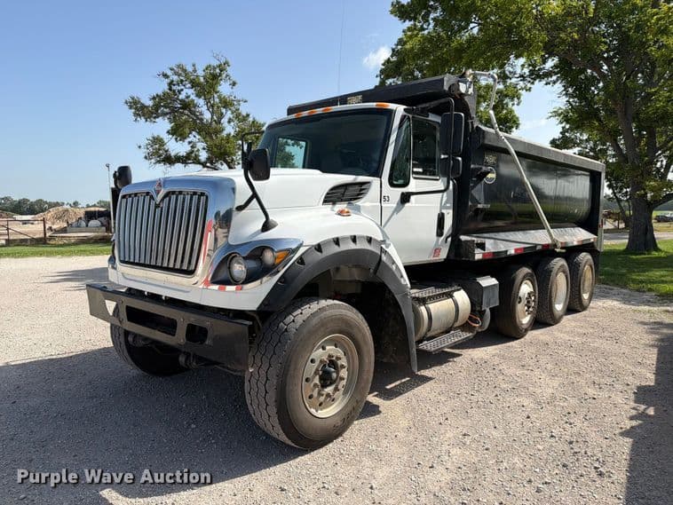 Image of International WorkStar 7600 Primary image