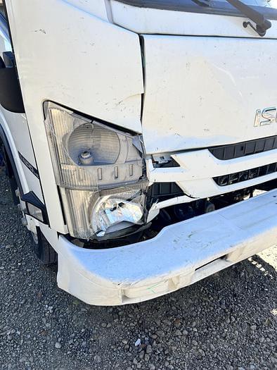 Image of Isuzu NPR-HD equipment image 3