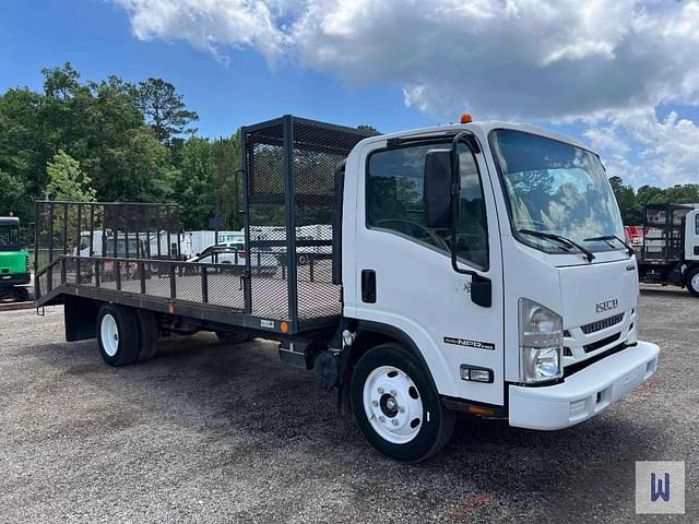 Image of Isuzu NPR-HD equipment image 2