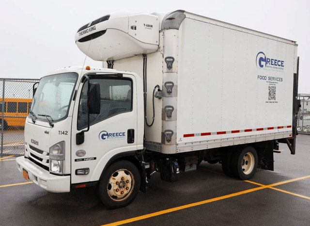 Image of Isuzu NQR equipment image 1