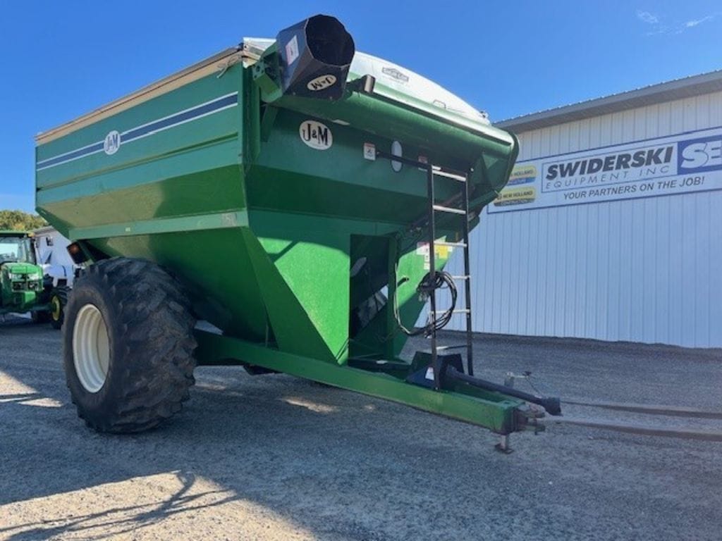 2019 J&M 750 Equipment Image0