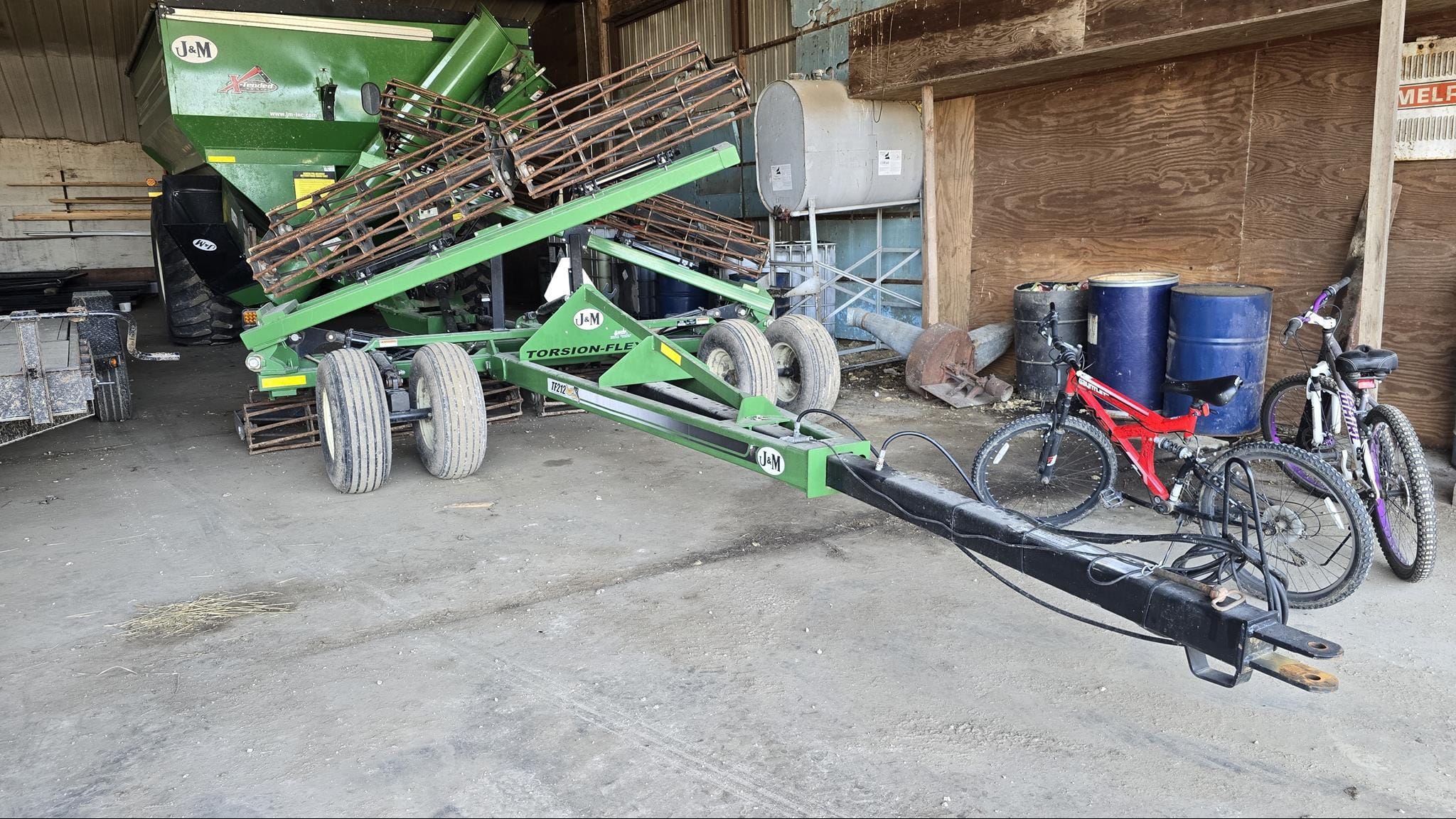 2019 J&M TF212 Equipment Image0