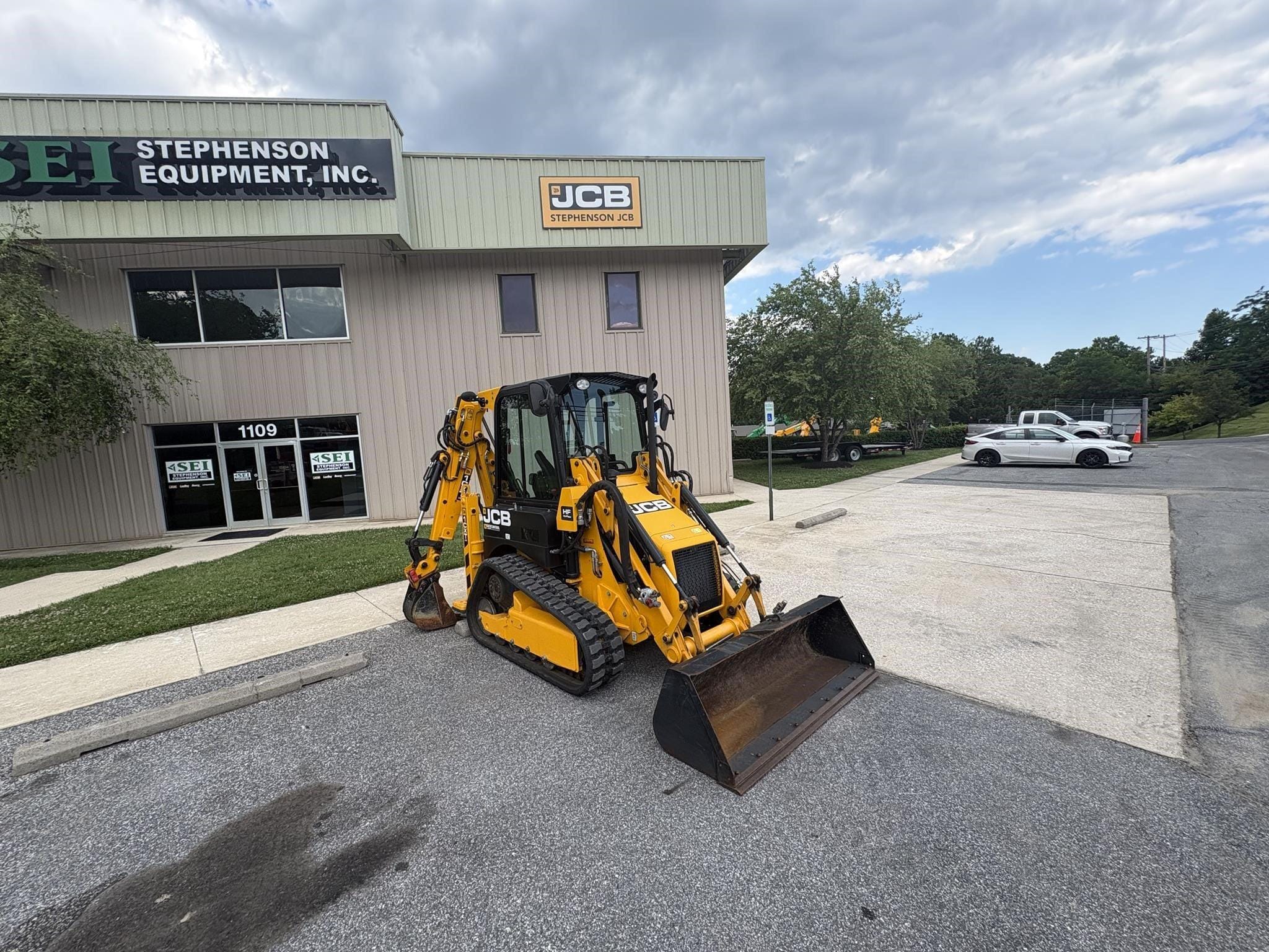 2019 JCB 1CXT Equipment Image0