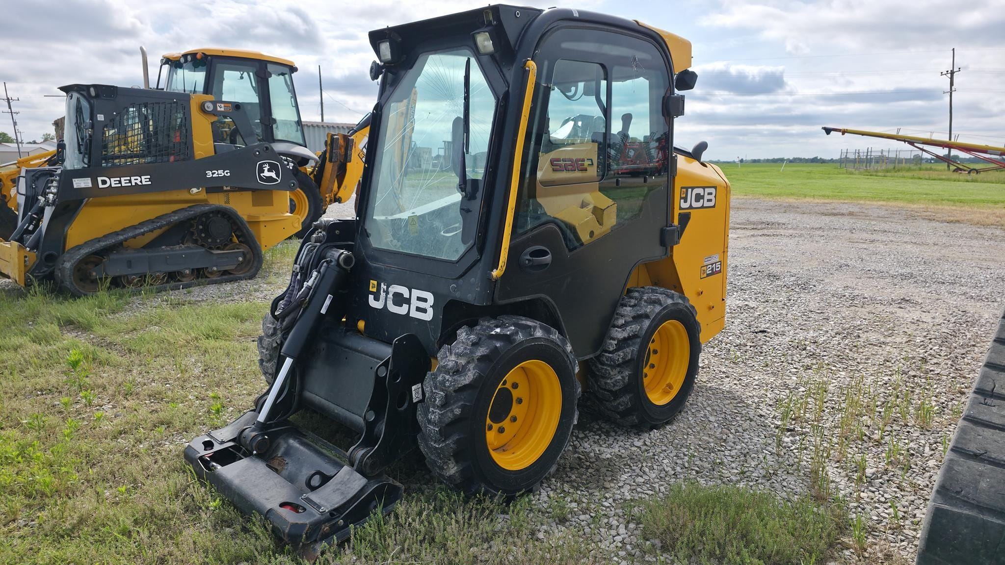 Main image JCB 215
