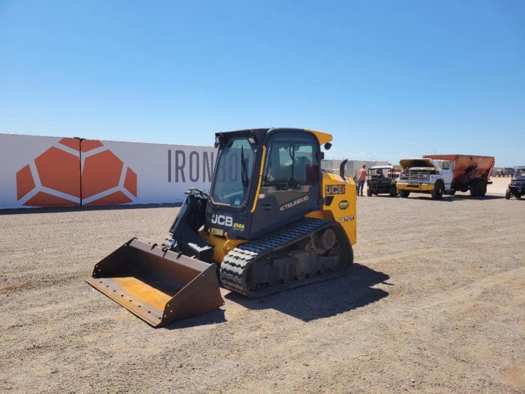 2019 JCB 270T Equipment Image0