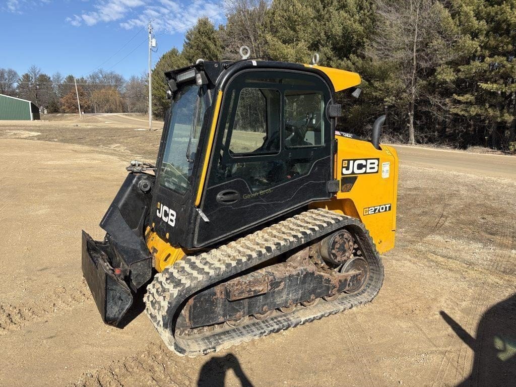 2019 JCB 270T Equipment Image0