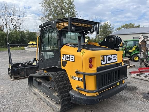 Image of JCB 300T equipment image 3