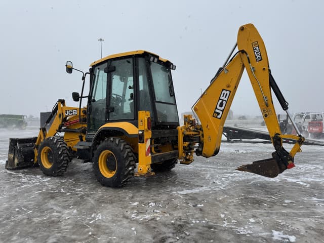Image of JCB 3CX equipment image 3