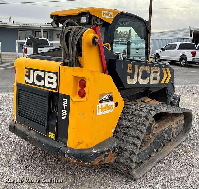 Image of JCB 3TS-8T equipment image 4