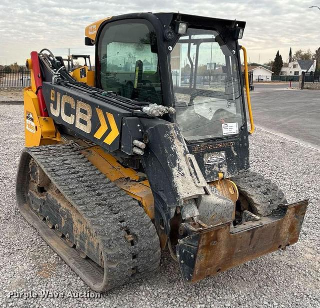 Image of JCB 3TS-8T equipment image 2