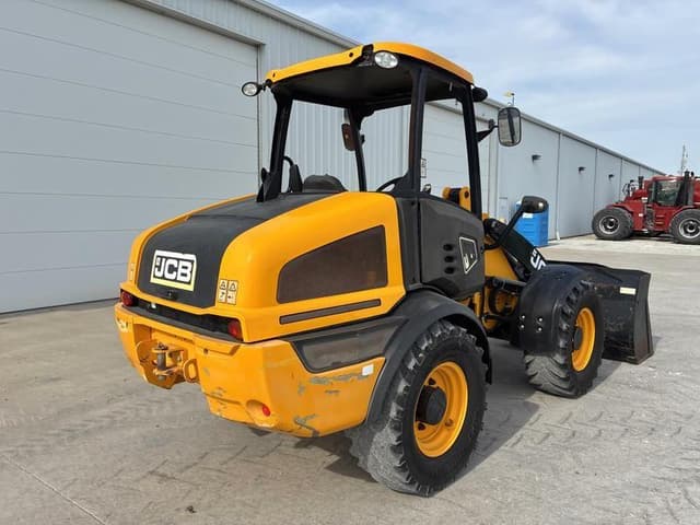 Image of JCB 409 equipment image 3