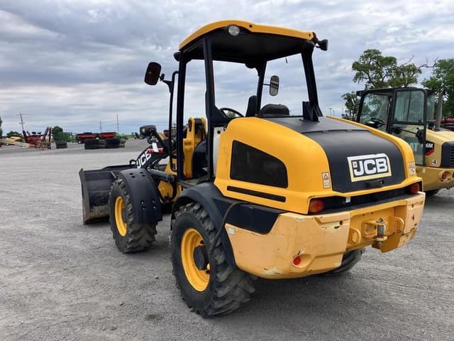 Image of JCB 409 equipment image 3
