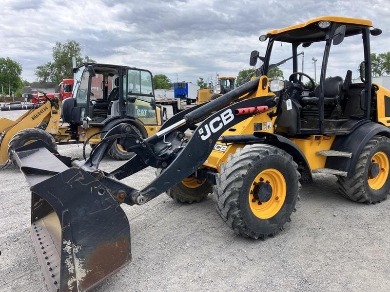 Image of JCB 409 Primary image