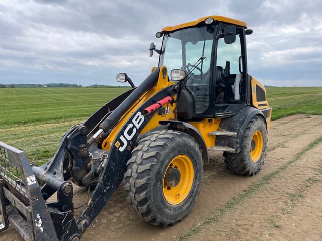Image of JCB 409 equipment image 4