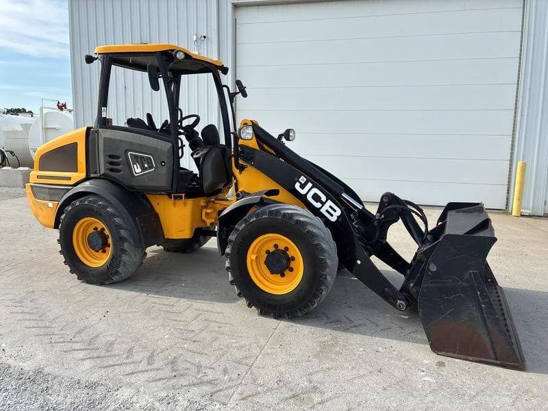 2019 JCB 409 Equipment Image0