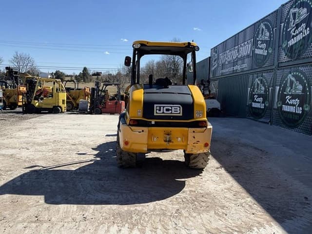 Image of JCB 409 equipment image 2