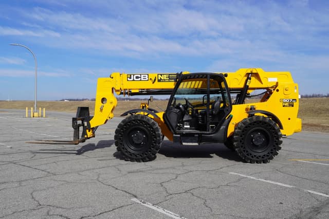 Image of JCB 507-42 equipment image 2