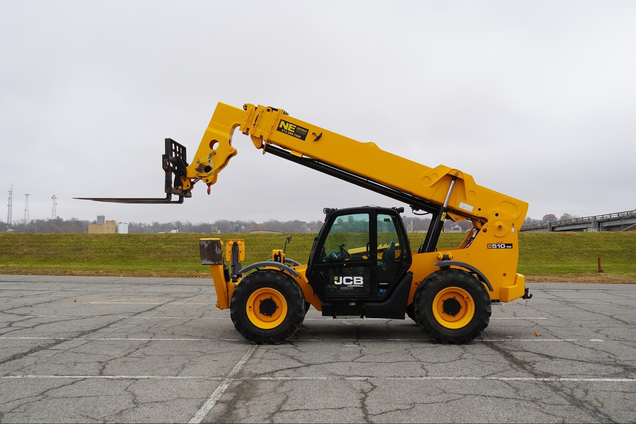 2019 JCB 510-56 Equipment Image0