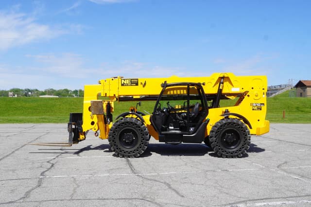 Image of JCB 510-56 equipment image 1