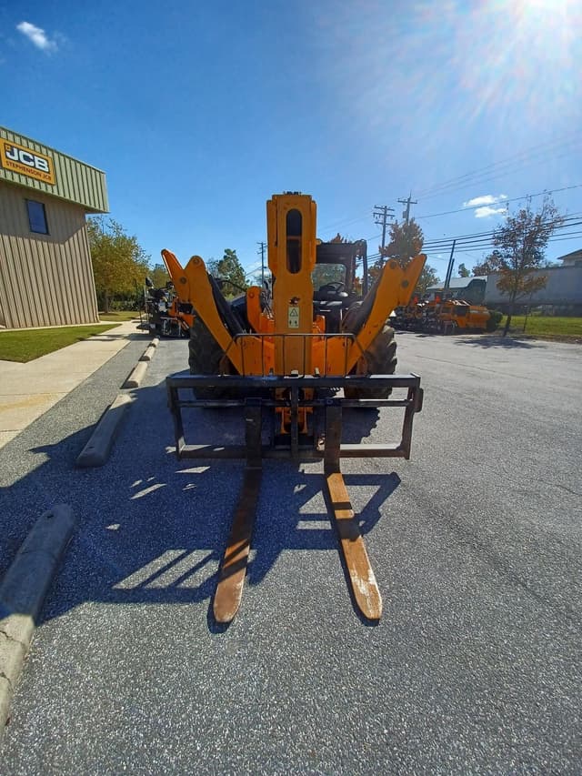 Image of JCB 510-56 equipment image 2