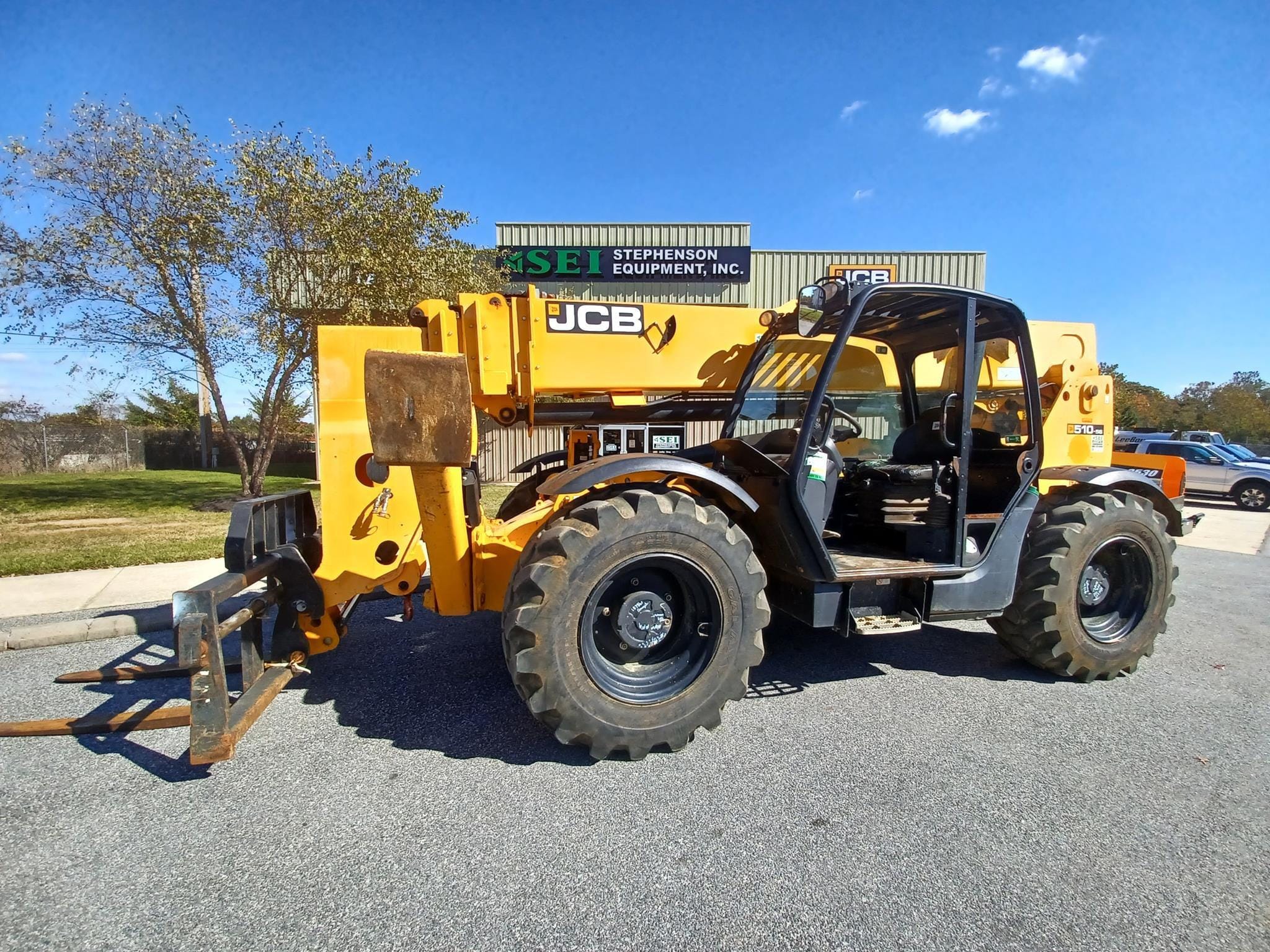 2019 JCB 510-56 Equipment Image0