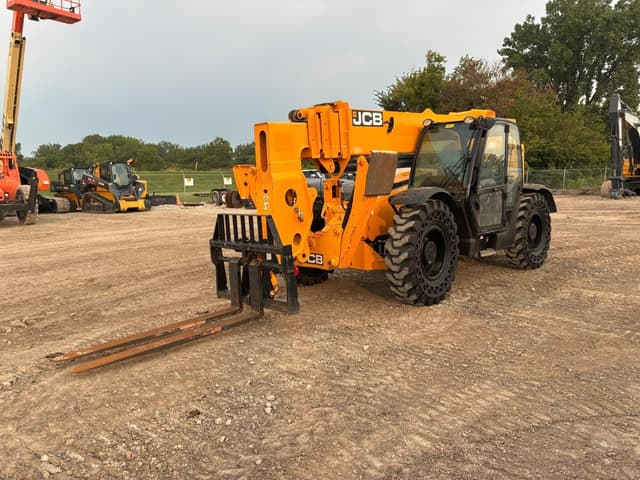 Image of JCB 510-56 equipment image 1