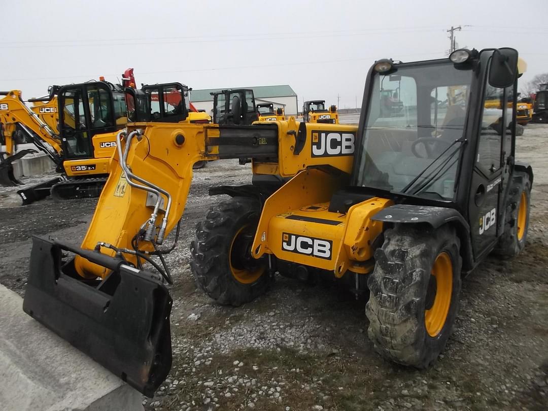 Image of JCB 525-60 Agri Plus Primary image