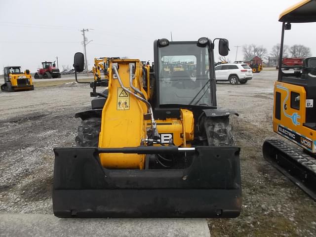 Image of JCB 525-60 Agri Plus equipment image 1