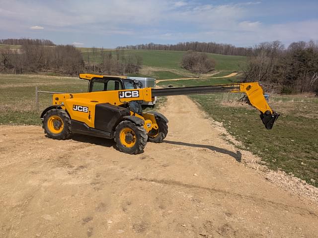 Image of JCB 525-60 equipment image 1