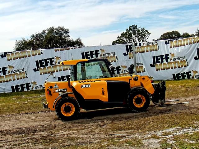 Image of JCB 525-60 equipment image 3