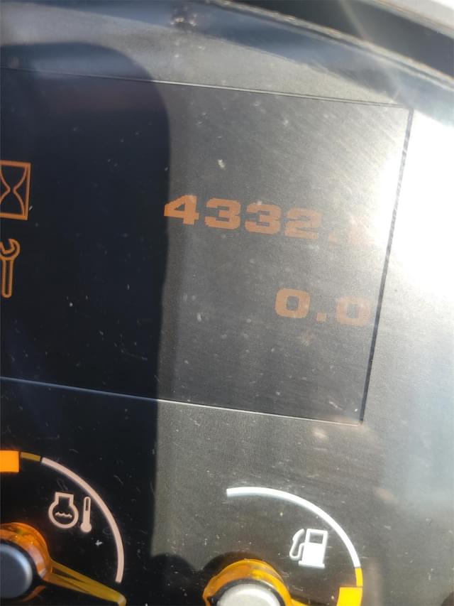 Image of JCB 541-70 Agri Plus equipment image 4