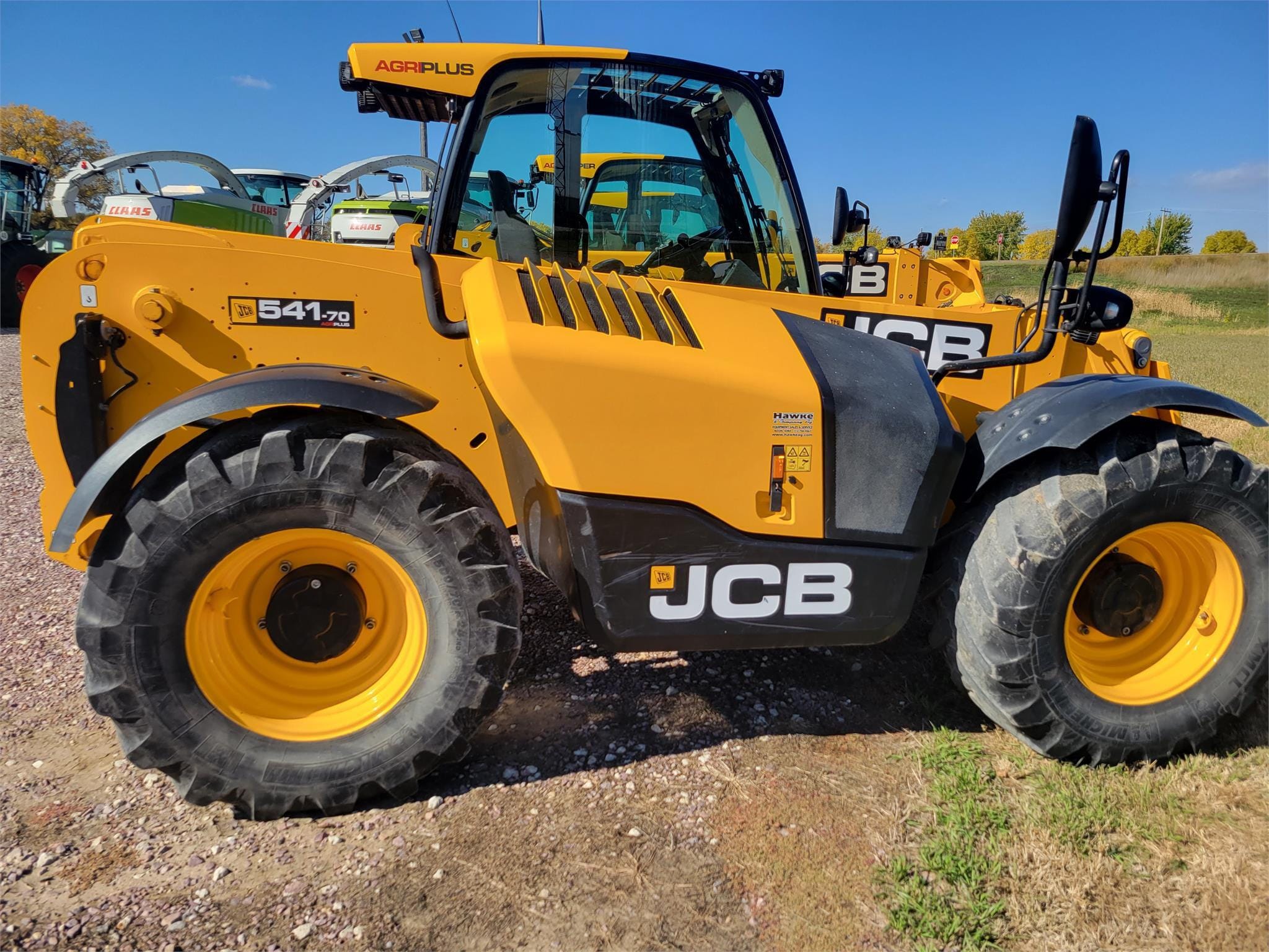 2019 JCB 541-70 Agri Plus Equipment Image0
