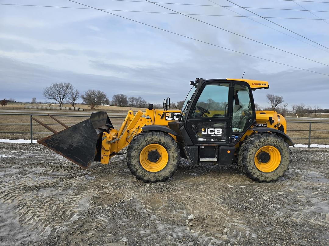 Image of JCB 541-70 Agri Plus Primary image