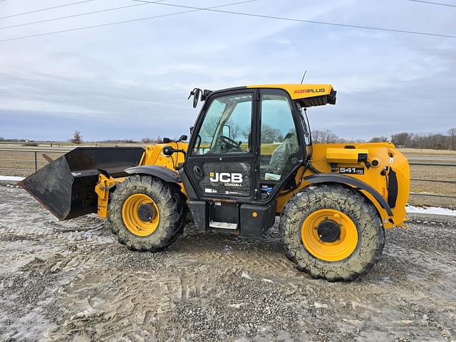 Image of JCB 541-70 Agri Plus equipment image 3