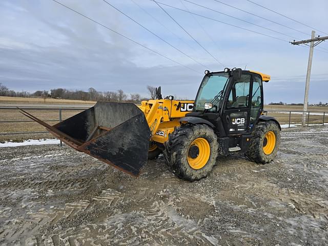 Image of JCB 541-70 Agri Plus equipment image 1