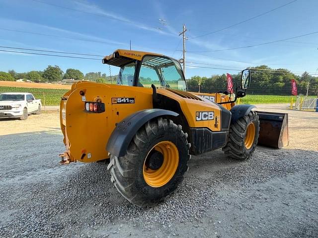 Image of JCB 541-70 Agri equipment image 4